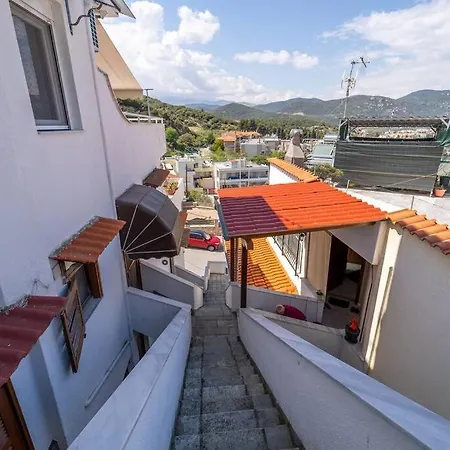 Semiramis With View / Sleeps 9 Adults * Nea Iraklitsa